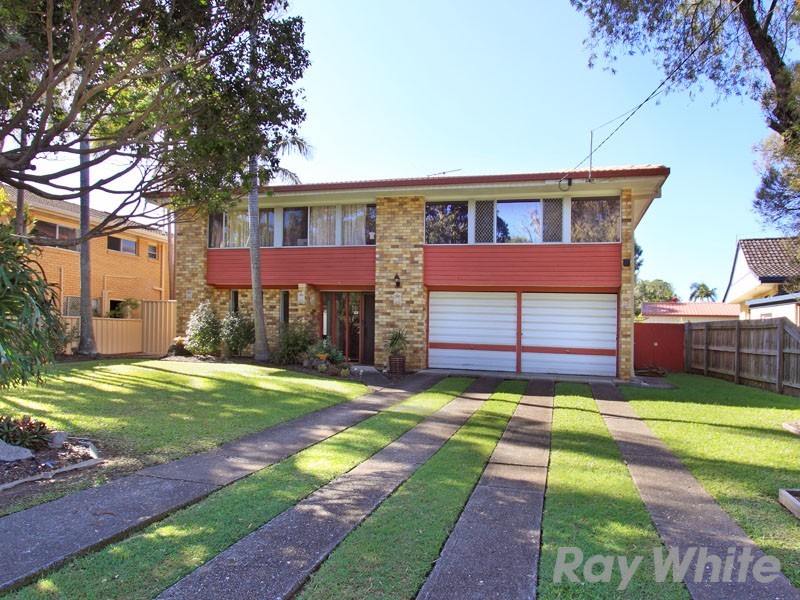 18 Devoran Street, Albany Creek QLD 4035