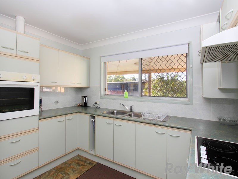 18 Devoran Street, Albany Creek QLD 4035