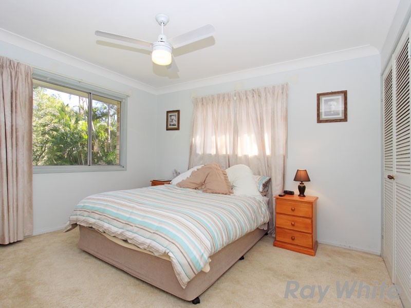 18 Devoran Street, Albany Creek QLD 4035