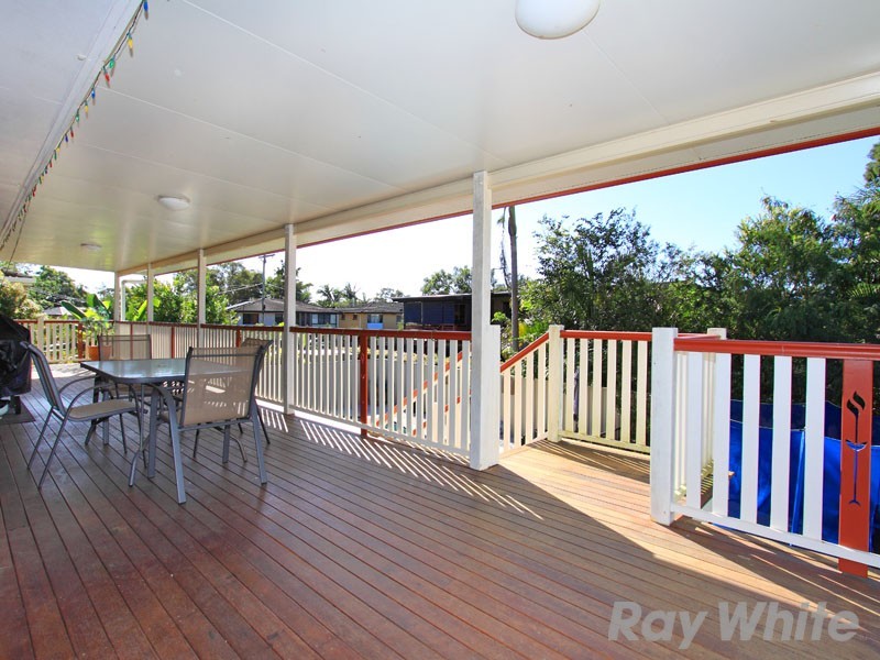 18 Devoran Street, Albany Creek QLD 4035