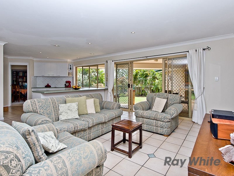 12 Solar Court, Bridgeman Downs QLD 4035