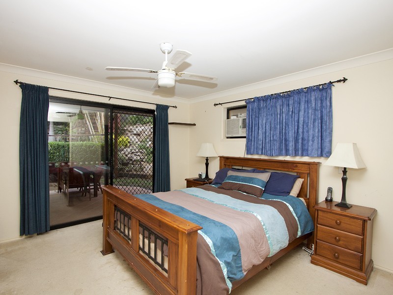 42 Lancewood Drive, Albany Creek QLD 4035