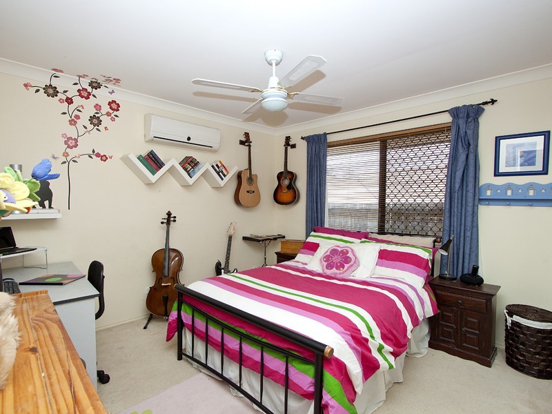 42 Lancewood Drive, Albany Creek QLD 4035