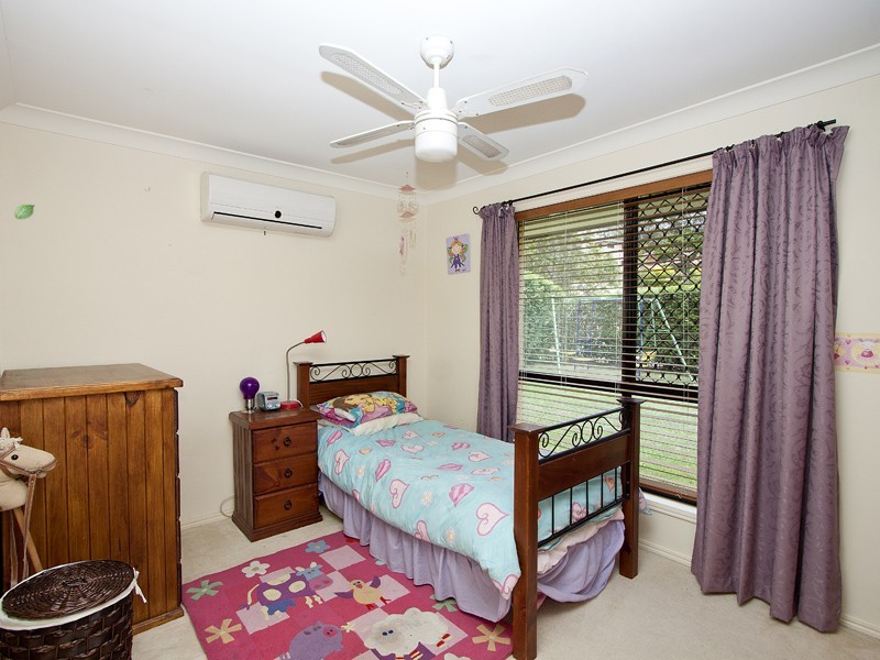 42 Lancewood Drive, Albany Creek QLD 4035