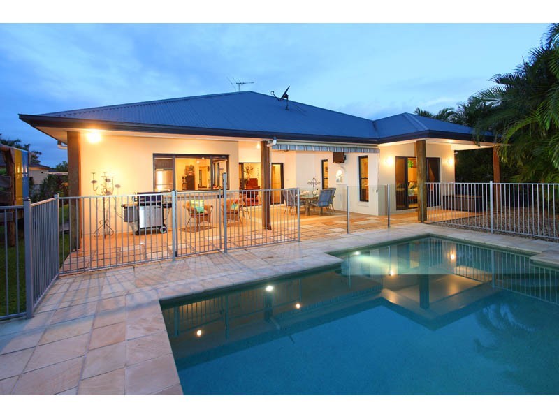 6 Travorten Drive, Bridgeman Downs QLD 4035