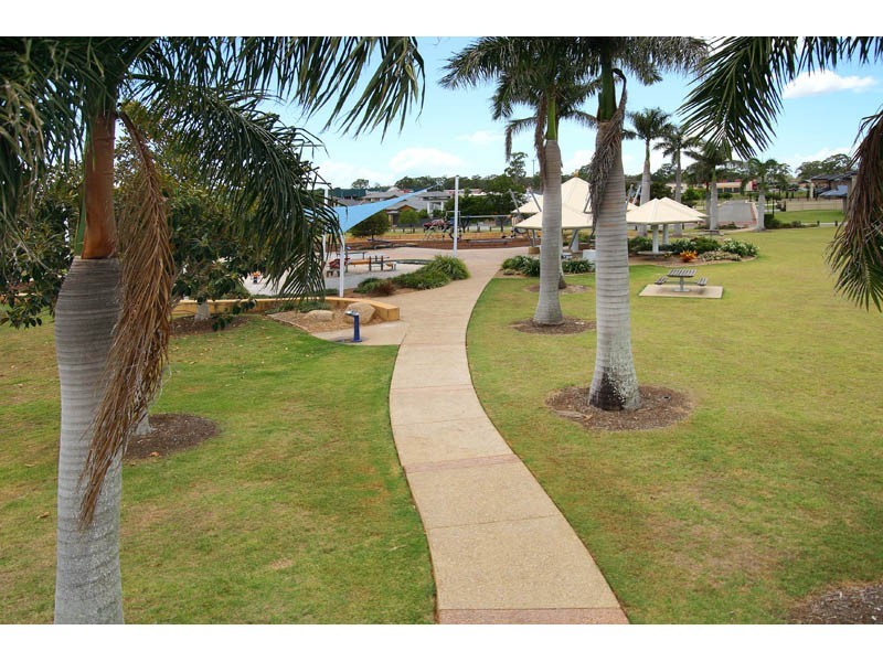 6 Travorten Drive, Bridgeman Downs QLD 4035