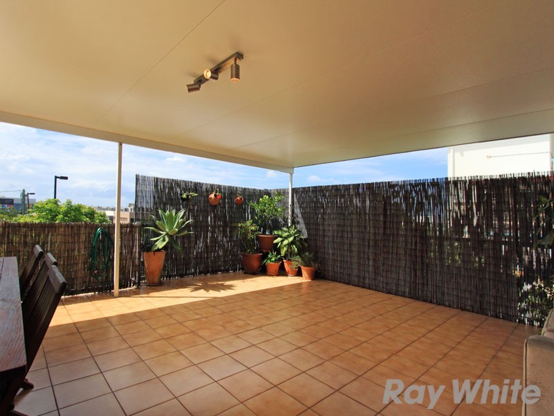 4/11 Kidston Terrace, Chermside QLD 4032
