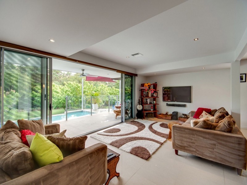 90 Stringybark Drive, Chermside West QLD 4032