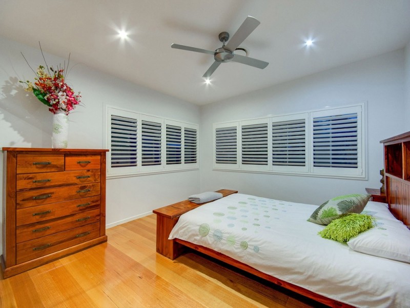 90 Stringybark Drive, Chermside West QLD 4032