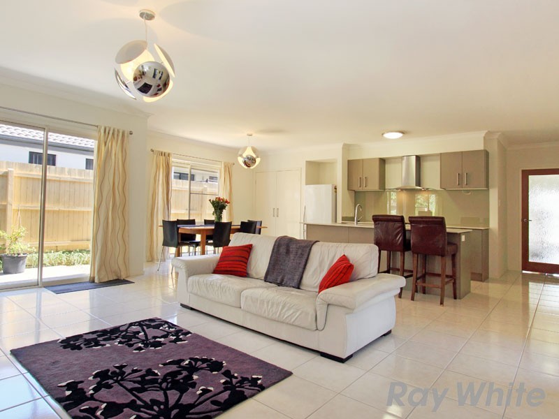 11 Booyong Place, Bridgeman Downs QLD 4035