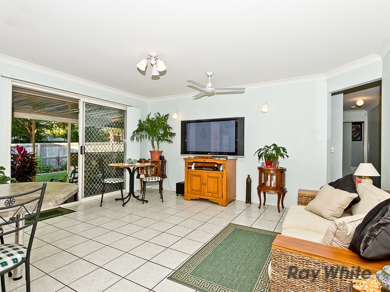 9 Everest Street, Warner QLD 4500