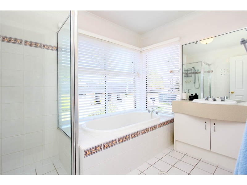11 Rufus Court, Albany Creek QLD 4035