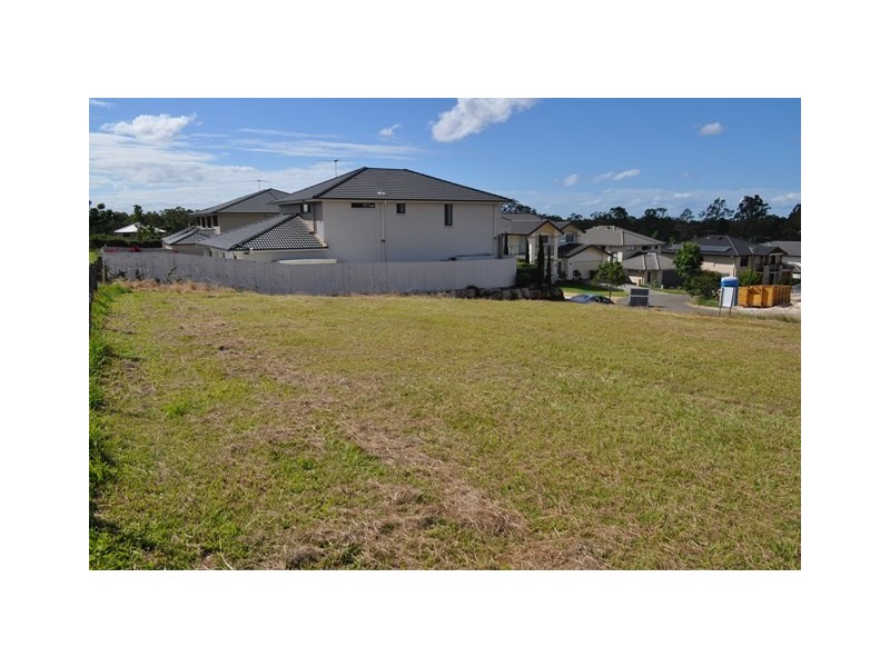 19 Leo Place, Bridgeman Downs QLD 4035