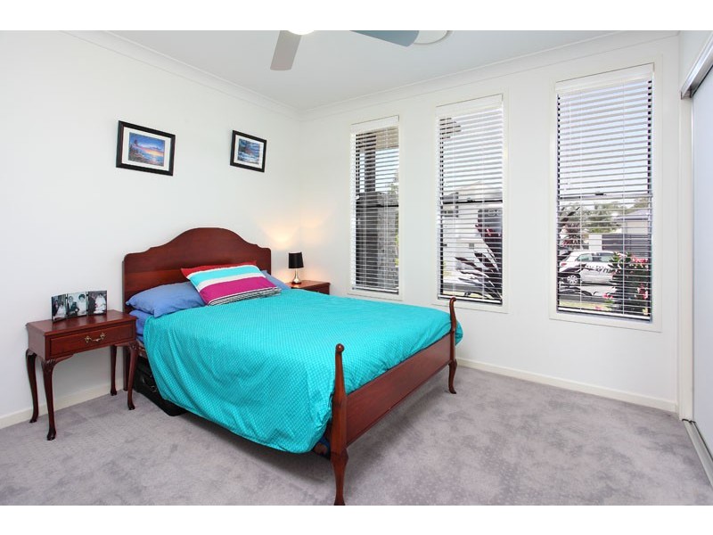 15 Seeana Crescent, Bridgeman Downs QLD 4035