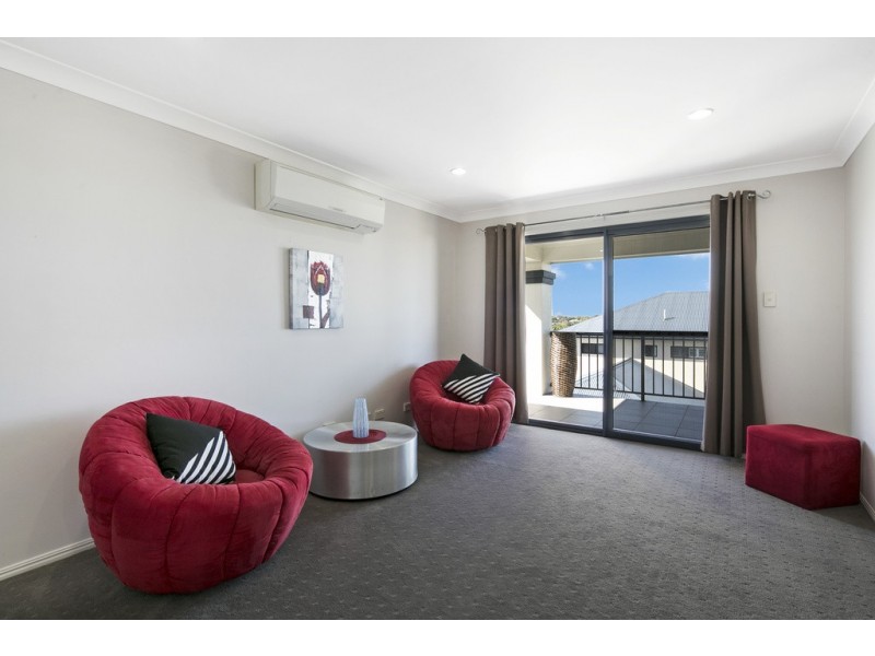 23 Cerbaia Close, Bridgeman Downs QLD 4035