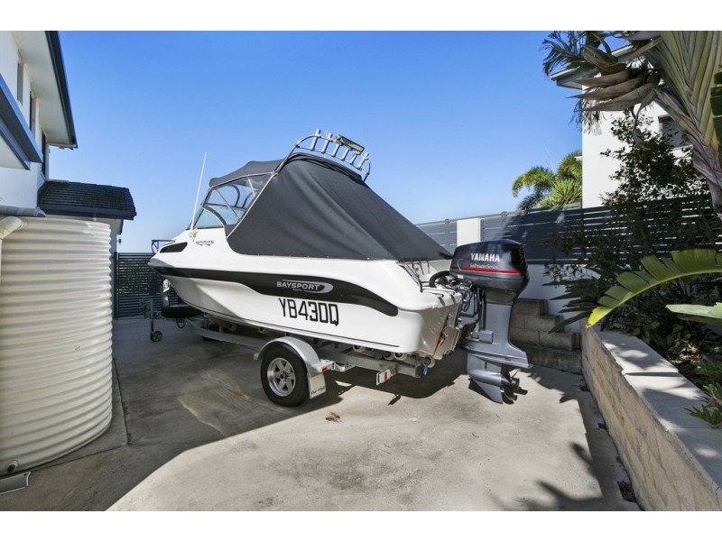 23 Cerbaia Close, Bridgeman Downs QLD 4035