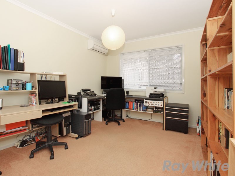 4 Gemini Place, Bridgeman Downs QLD 4035