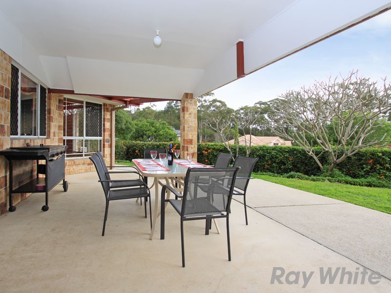 4 Gemini Place, Bridgeman Downs QLD 4035