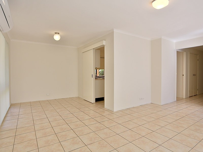 48 Kurwongbah Drive, Petrie QLD 4502