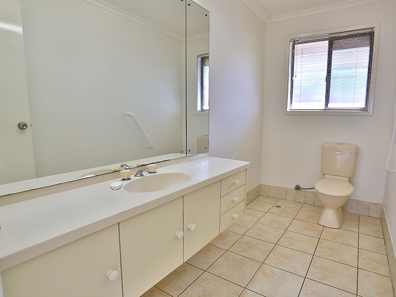 48 Kurwongbah Drive, Petrie QLD 4502
