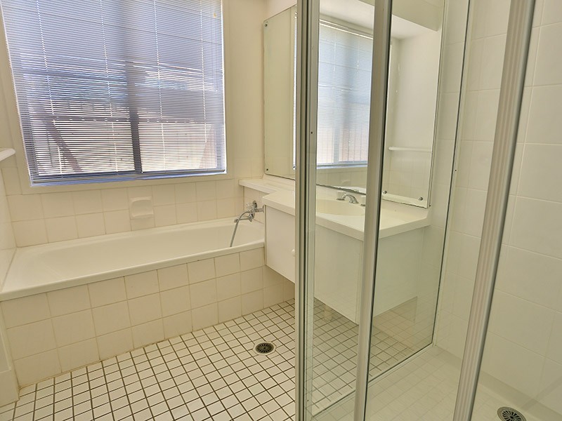 48 Kurwongbah Drive, Petrie QLD 4502