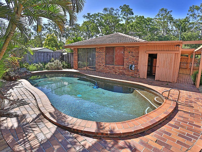 48 Kurwongbah Drive, Petrie QLD 4502