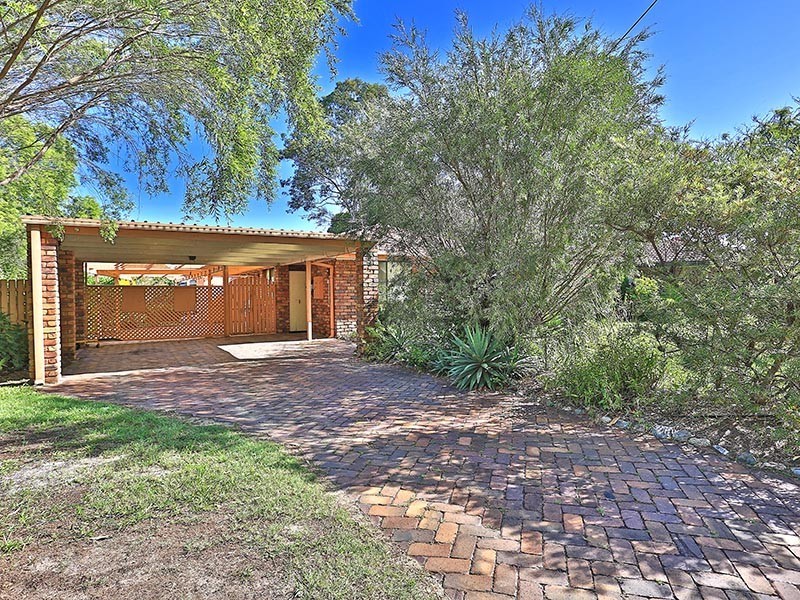 48 Kurwongbah Drive, Petrie QLD 4502