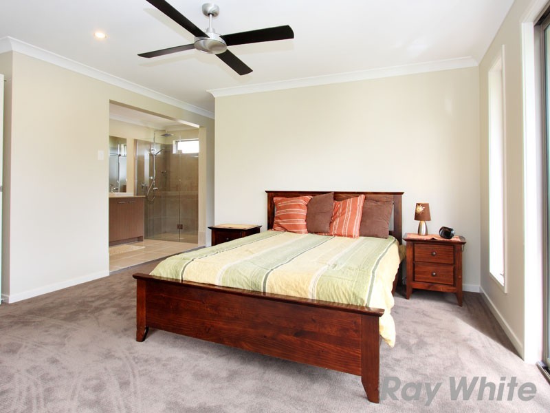 6 Serendipita Street, Bridgeman Downs QLD 4035