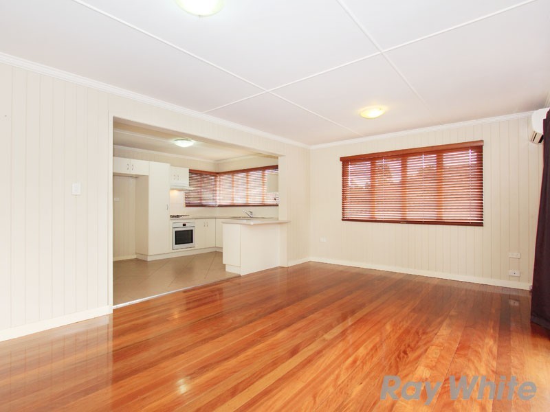 208 Appleby Road, Stafford Heights QLD 4053