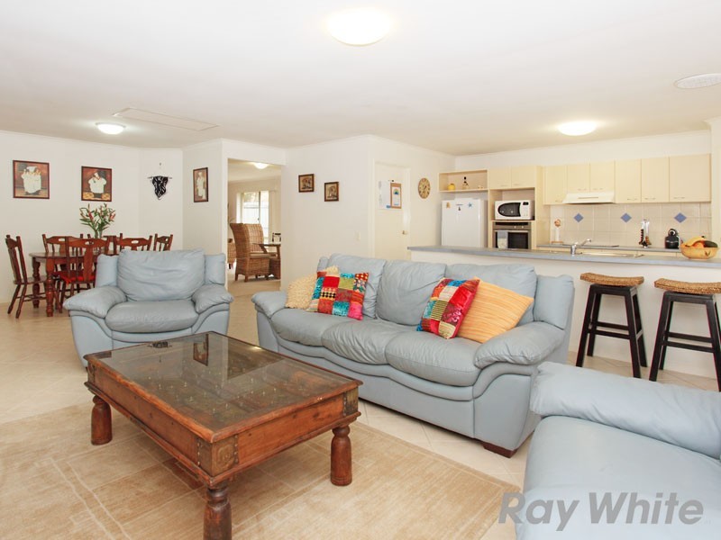 22 Palmetto Place, Bridgeman Downs QLD 4035