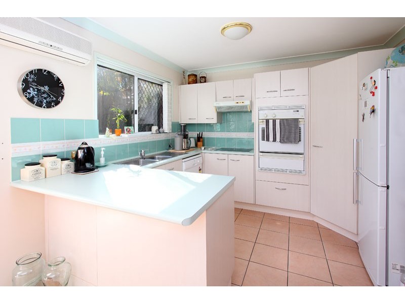 2/15 Hawbridge Street, Carseldine QLD 4034