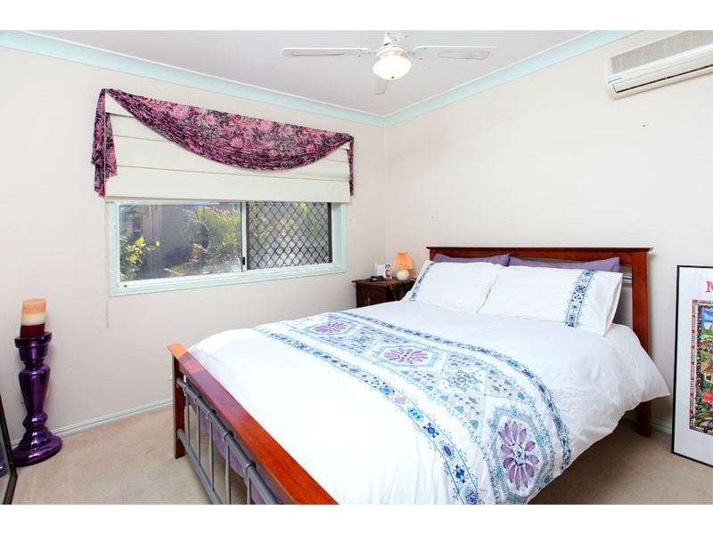 2/15 Hawbridge Street, Carseldine QLD 4034