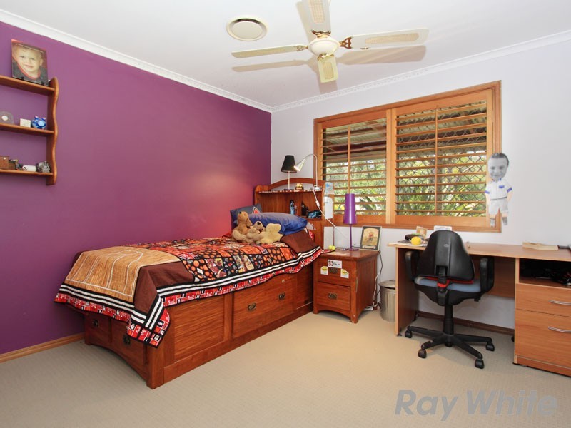 46 Drapers Road, Eatons Hill QLD 4037