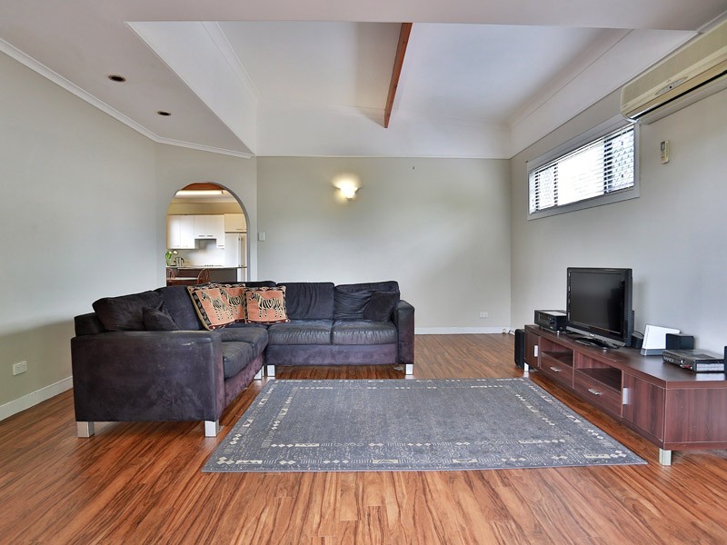 31 Landsboro Avenue, Boondall QLD 4034