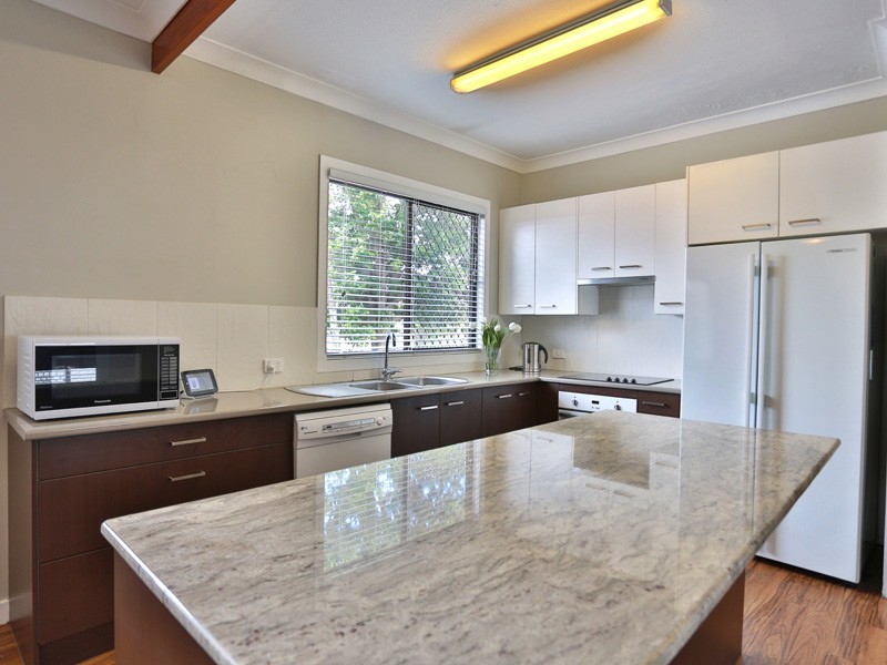 31 Landsboro Avenue, Boondall QLD 4034