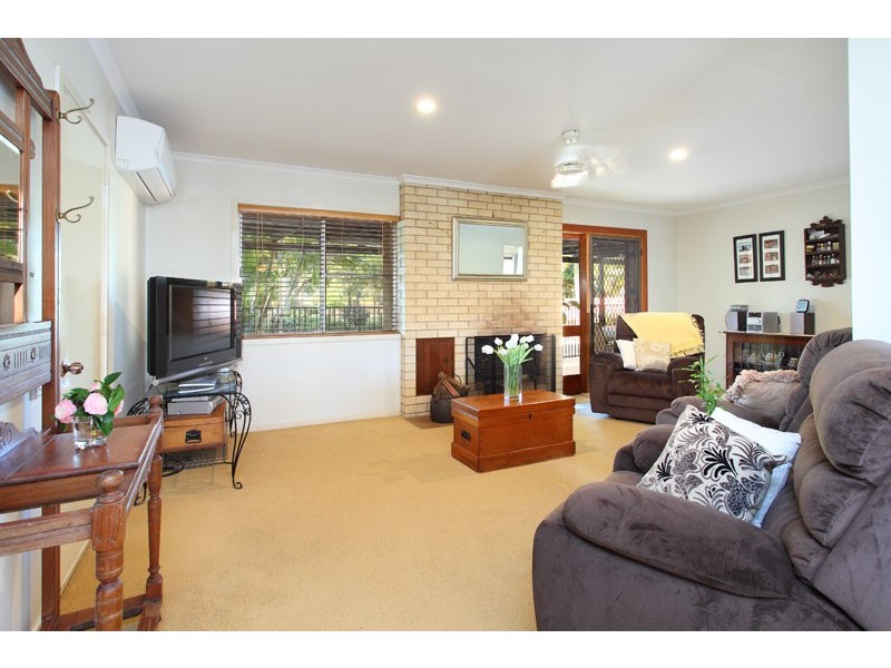 2034 Roghan Road, Bridgeman Downs QLD 4035