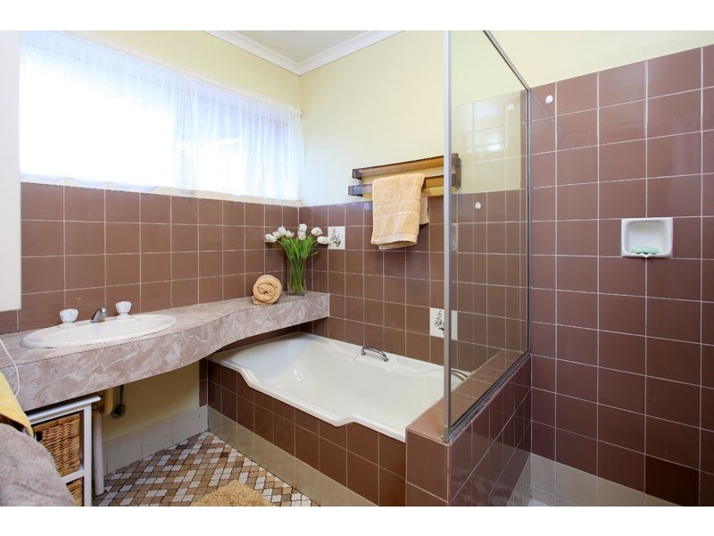 2034 Roghan Road, Bridgeman Downs QLD 4035