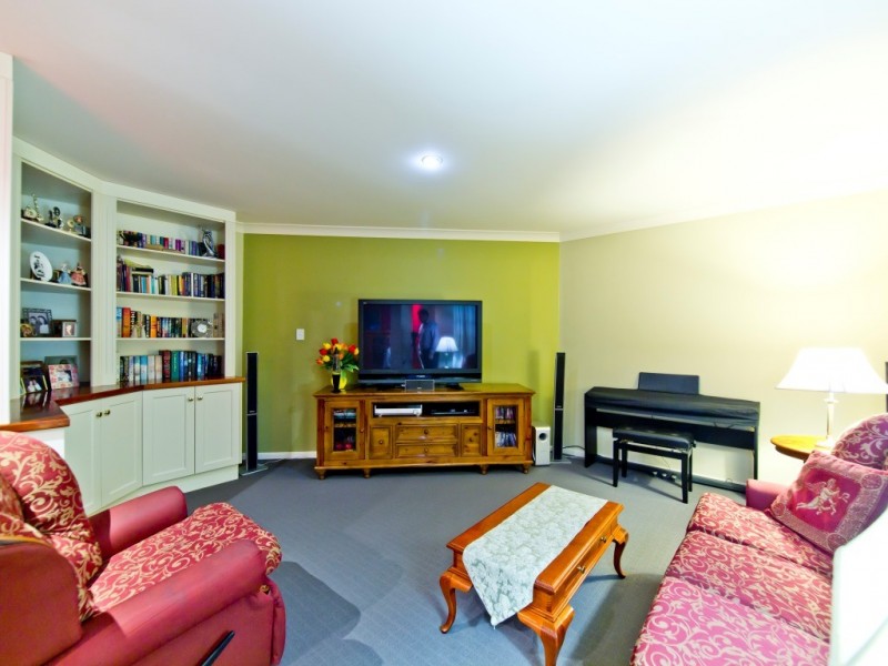 36 Cressbrook Drive, Albany Creek QLD 4035