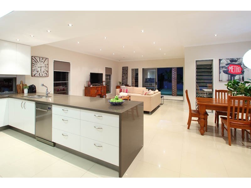 16A Spencer Street, Aspley QLD 4034