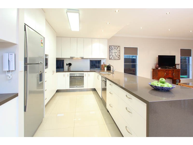 16A Spencer Street, Aspley QLD 4034