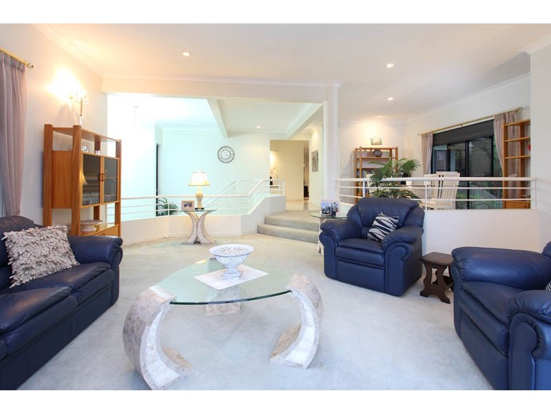 38 Shuttle Place, Bridgeman Downs QLD 4035