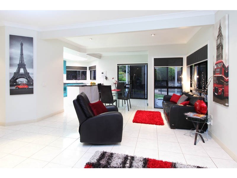 38 Shuttle Place, Bridgeman Downs QLD 4035