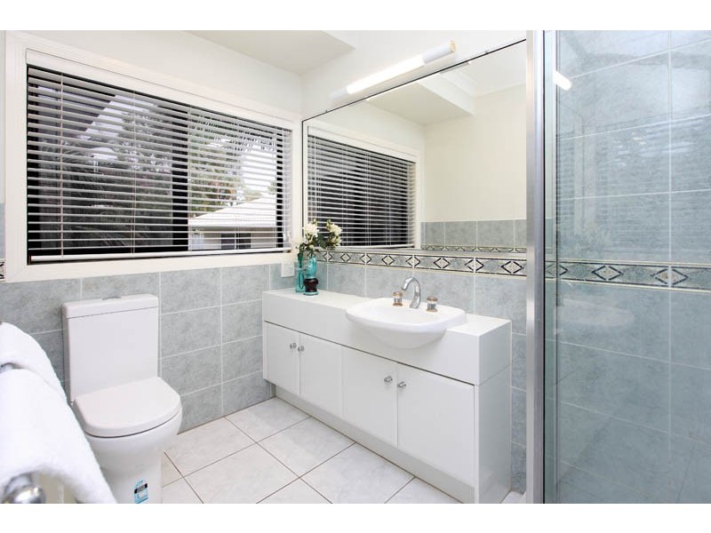 38 Shuttle Place, Bridgeman Downs QLD 4035