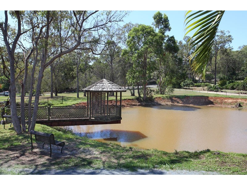 872 Beams Road, Bridgeman Downs QLD 4035