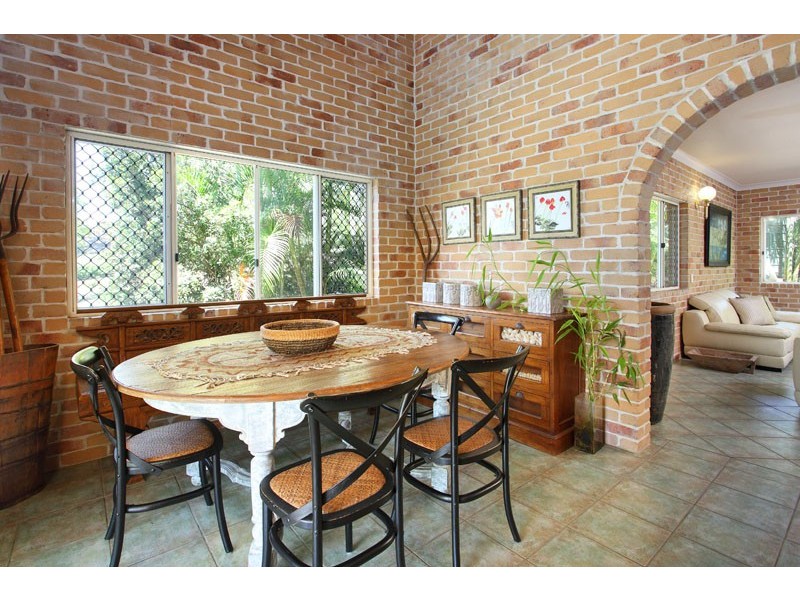 872 Beams Road, Bridgeman Downs QLD 4035