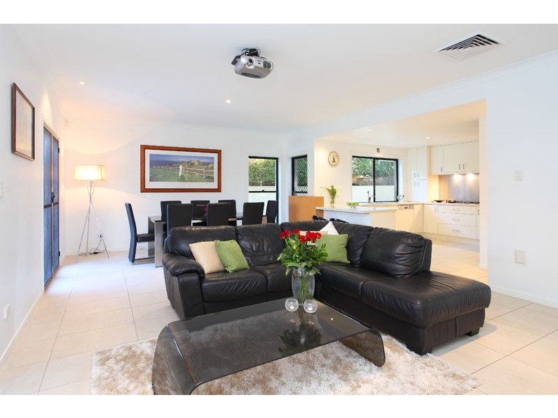 21 Capella Place, Bridgeman Downs QLD 4035