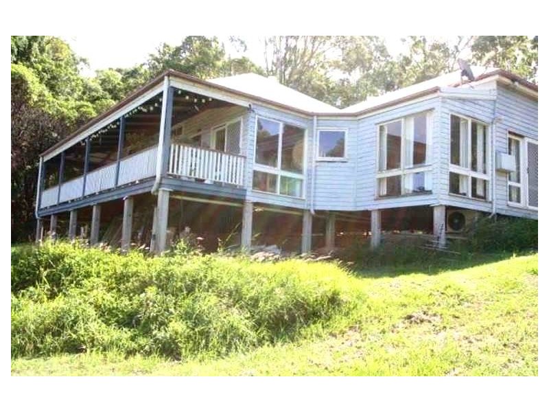 517 Clear Mountain Road, Clear Mountain QLD 4500