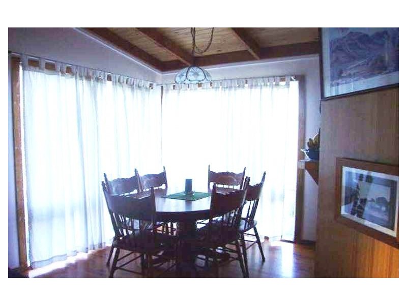 517 Clear Mountain Road, Clear Mountain QLD 4500