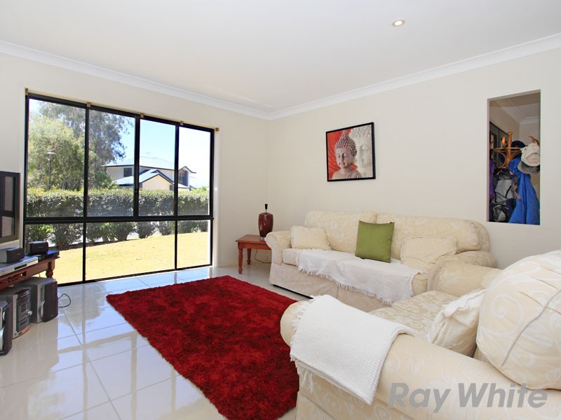 20 Country Club Drive, Albany Creek QLD 4035