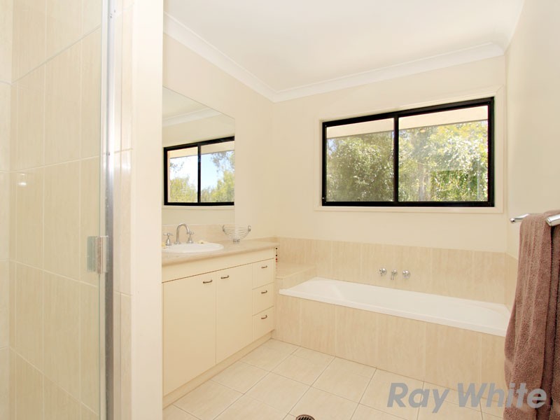 20 Country Club Drive, Albany Creek QLD 4035